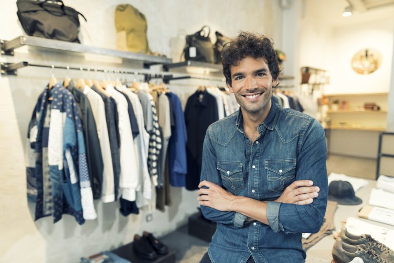 Comment définir l&rsquo;identité de votre marque de vêtements pour vous démarquer ?